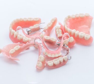 Snap-On-Implant-Dentures-Scottsdale-AZ-e1667510738583